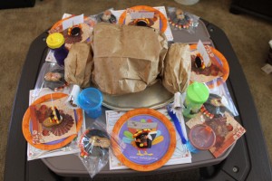 kids thanksgiving table